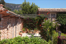 Cases de Ca's Garriguer hotel agroturismo