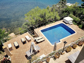 Menurka Port d'Addaia