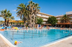 Club Hotel Aguamarina
