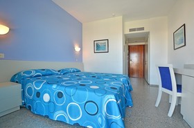 Club Hotel Aguamarina