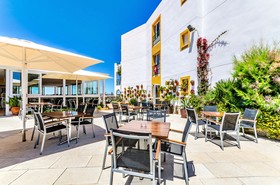 Apartamentos Blancala