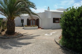 Apartamentos Es Brucs