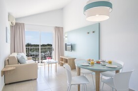 Pierre Vacances Apartamentos Menorca Cala Blanes