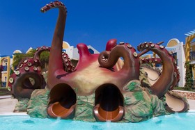 Marsenses Paradise Club Hotel