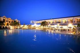 Marsenses Paradise Club Hotel