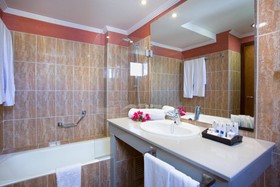 Marsenses Paradise Club Hotel