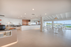 FERGUS Style Carema Beach