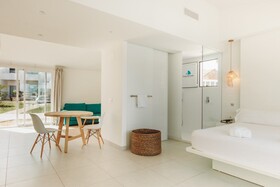 Lago Resort Menorca - Casas del Lago