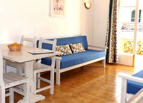 Nure Cel Blau
