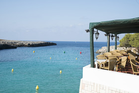 Apartamentos Cala Blanca