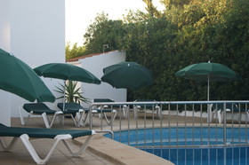 Apartamentos California