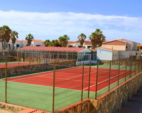 Apartamentos los Lentiscos by Mij