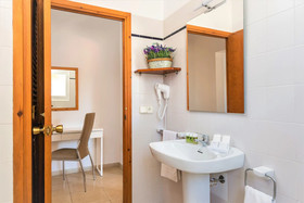 Apartamentos Menorca Calan Brut