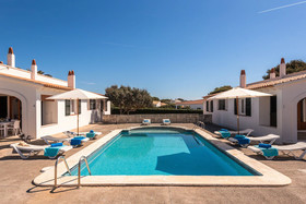 Apartamentos Menorca Calan Brut