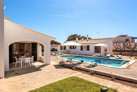 Apartamentos Menorca Calan Brut