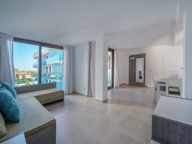 Ferrer Skyline Aparthotel