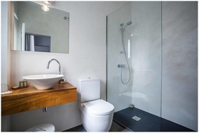 Cheap & Chic Hotel