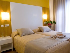 Ciutadella Hostal