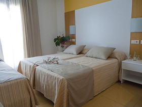 Ciutadella Hostal