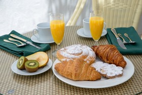 Seranova Luxury Hotel Adult Only