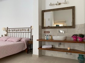 Seranova Luxury Hotel Adult Only