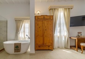 Seranova Luxury Hotel Adult Only