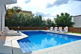 Villa Capricorn