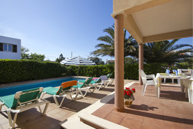 Villa Oliveres I II
