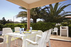 Villa Oliveres I II