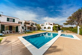 Arenal Playa Apartments