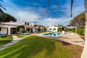 Arenal Playa Apartments