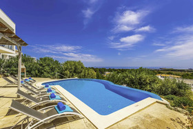 Villa Tin Tres