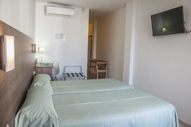 Loar Ferreries Apartments