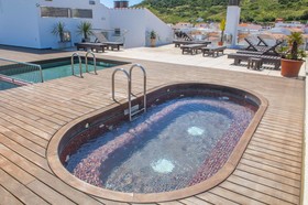 Loar Ferreries Hotel