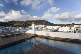Hotel & Apartments Loar Ferreries