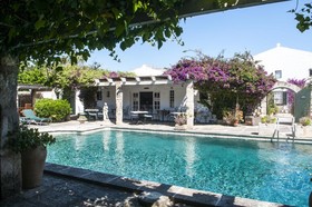 Hotel Rural Biniarroca