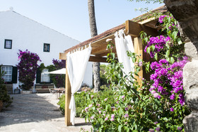 Hotel Rural Biniarroca