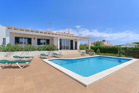 Villa Poppy