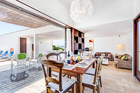 Villa Tamarells