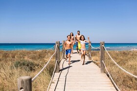 Royal Son Bou Family Club