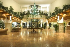 Royal Son Bou Family Club