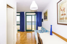 Hotel Apartamentos Beach Club Menorca