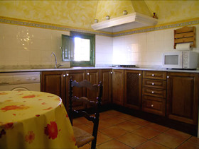 Caserio De Las Palmeras