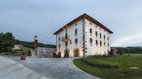 Palacio de Yrisarri by IrriSarri Land