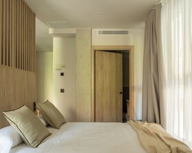 Líbere Pamplona Universidad Serviced Apartments