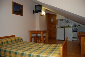 Apartamentos Midi 3000