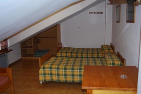 Apartamentos Midi 3000