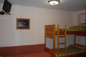 Apartamentos Midi 3000