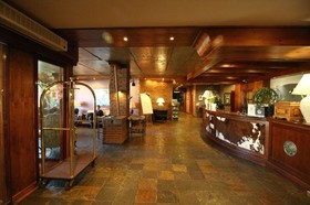 SNÖ Villa de Sallent 3*