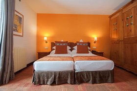 Hotel Vilagaros Apartamentos